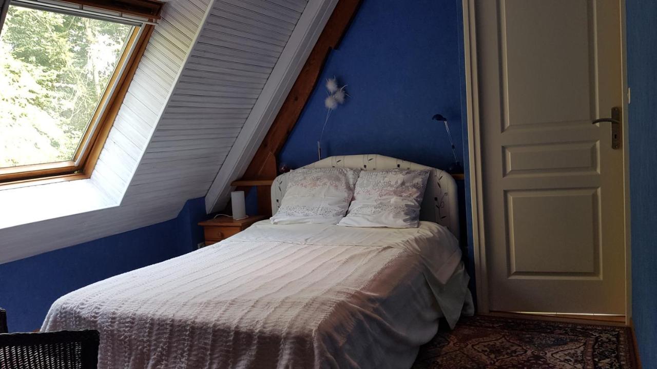 Chambres D'Hotes Thelus Memorial Canadien Bagian luar foto